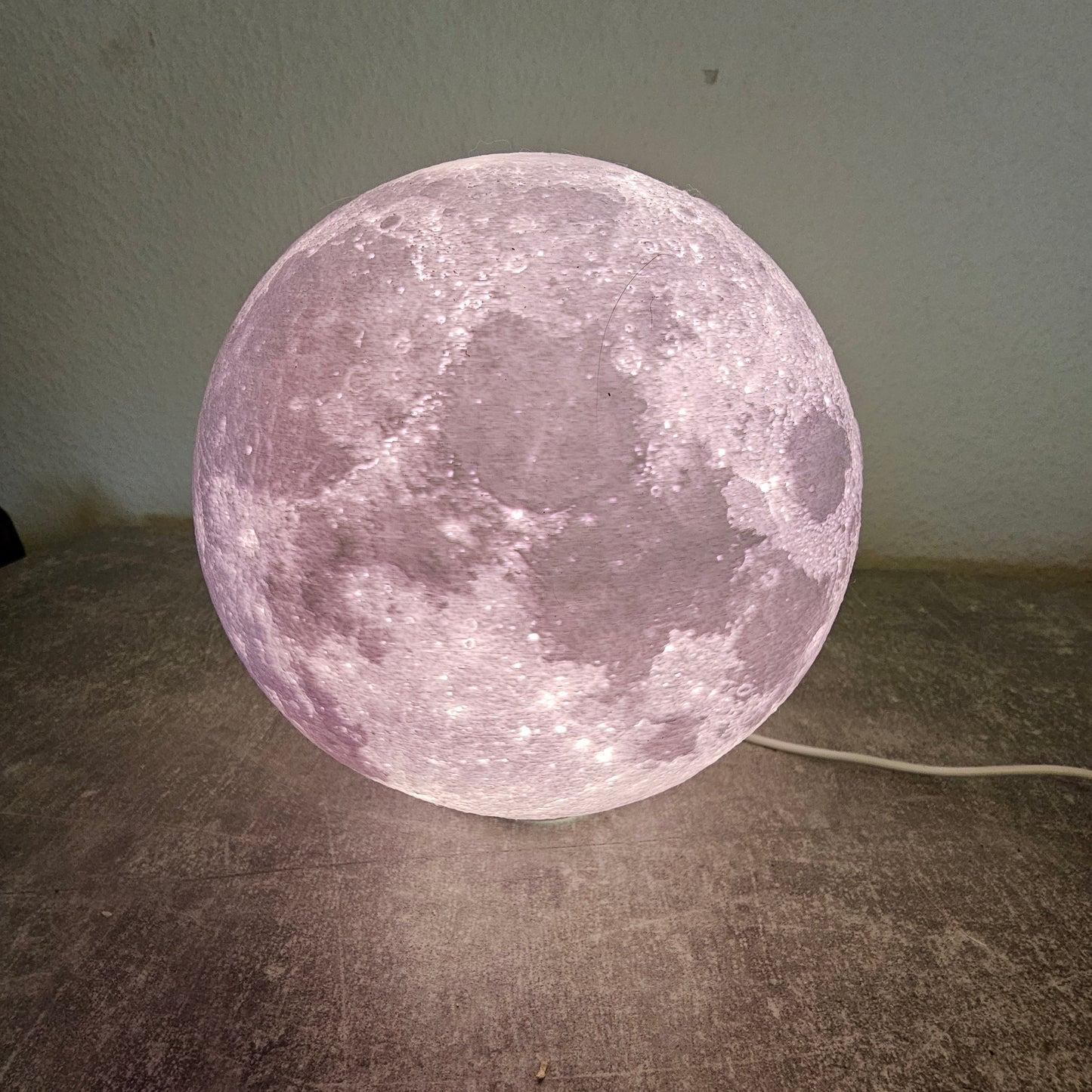 Mond Lampe
